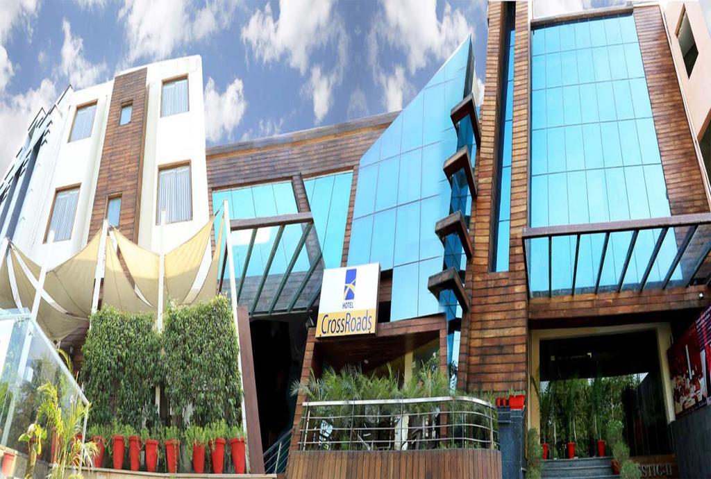 Hôtel Crossroads à Gurgaon Extérieur photo